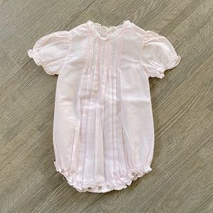 Light pink one piece outfit size 9 months